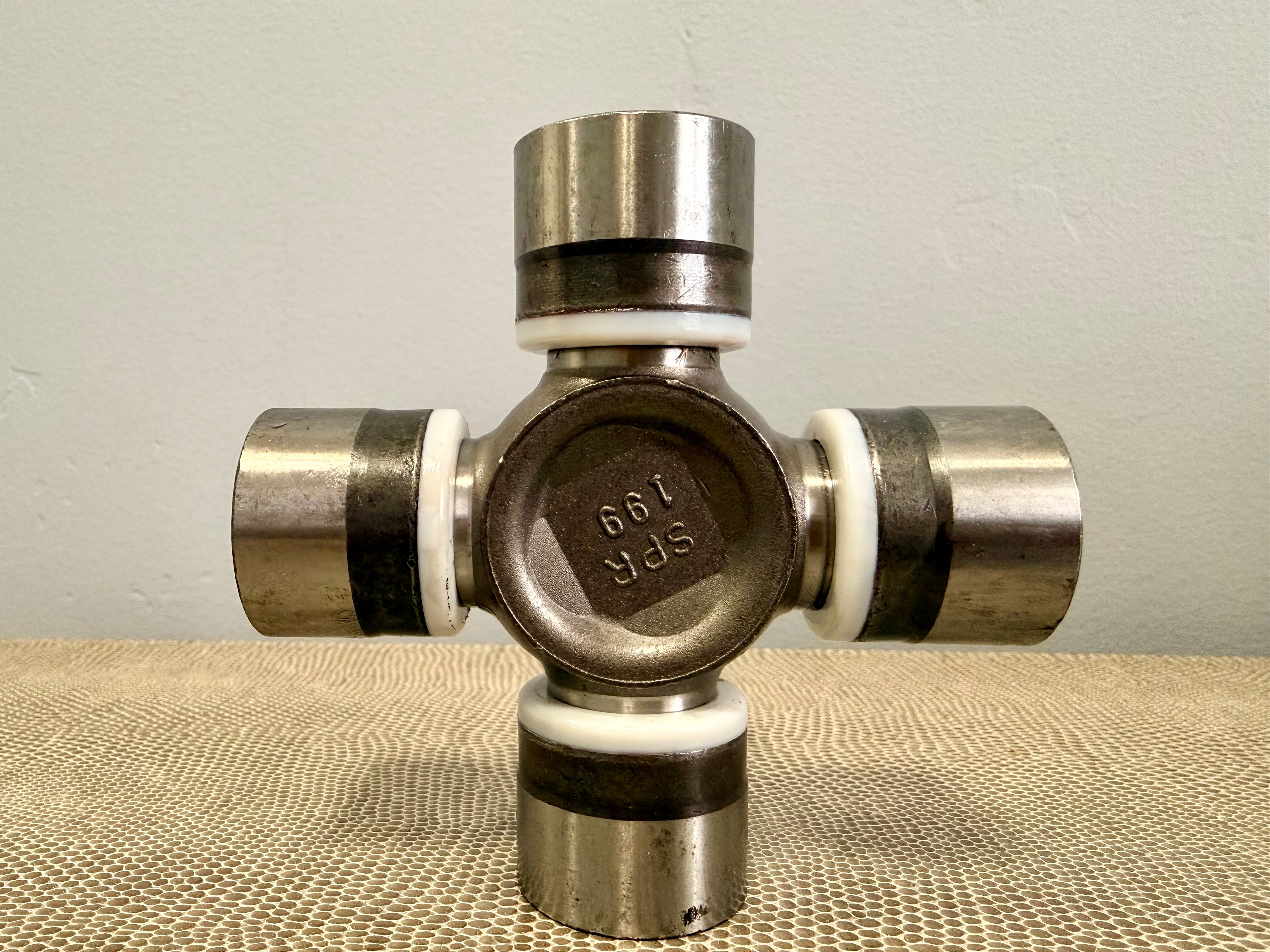 1350 Spicer U-Joint – Driveline Tech & Fab